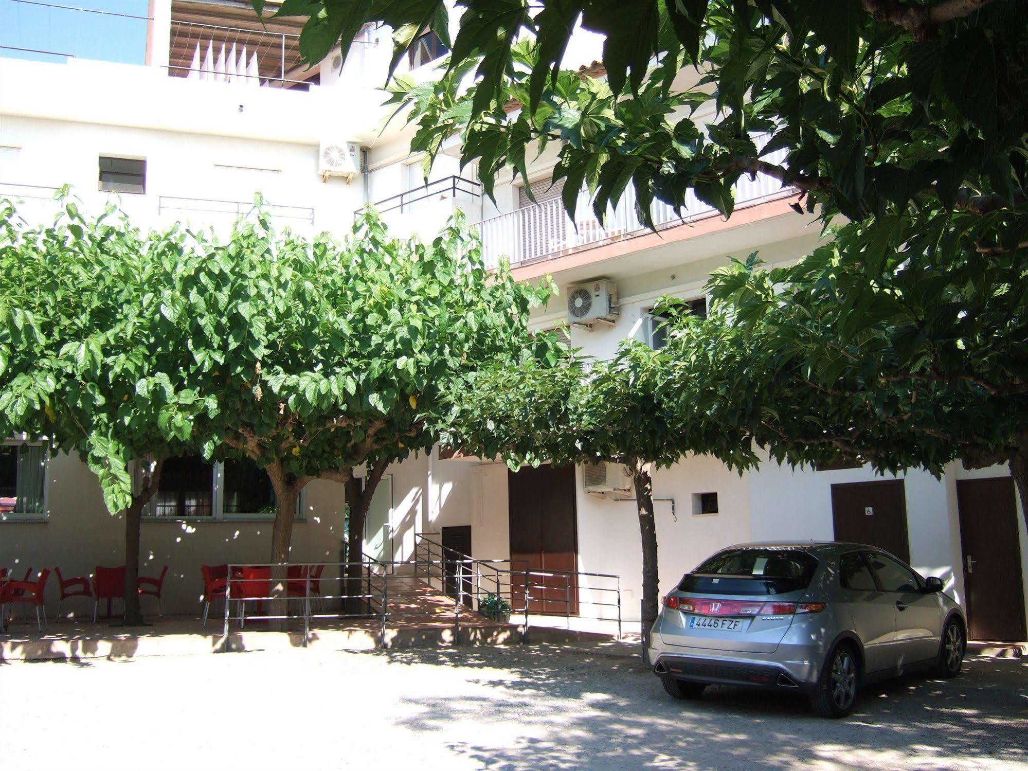 Catala Hotel *